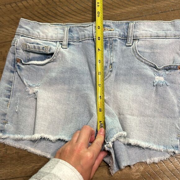 Old Navy cut off Jean shorts size 4 - Picture 8 of 9